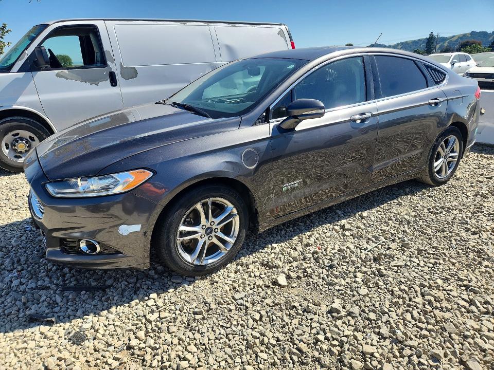 Продаж на аукціоні авто 2015 Ford Fusion Hybrid, vin: 3FA6P0SU7FR245981, номер лоту: 52736006