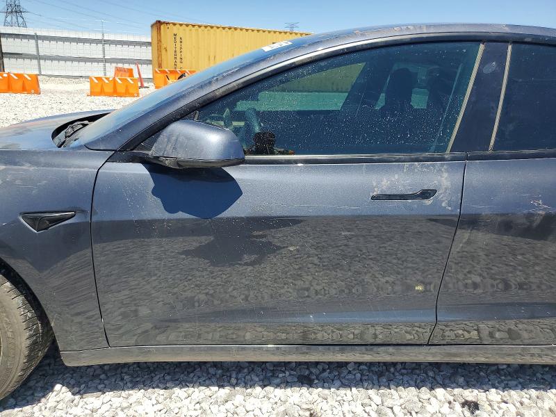 52835756 :رقم المزاد ، 5YJ3E1EB1NF164431 vin ، 2022 Tesla Model 3 مزاد بيع