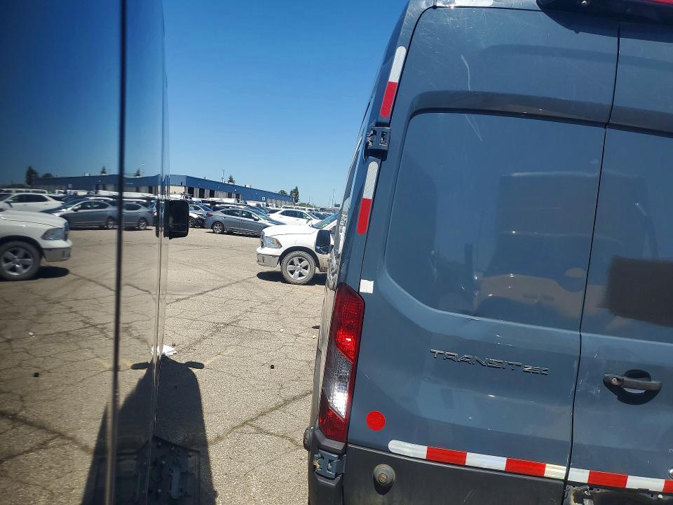 Продажа на аукционе авто 2020 Ford Transit, vin: 1FTBR3X85LKA18966, номер лота: 54961896