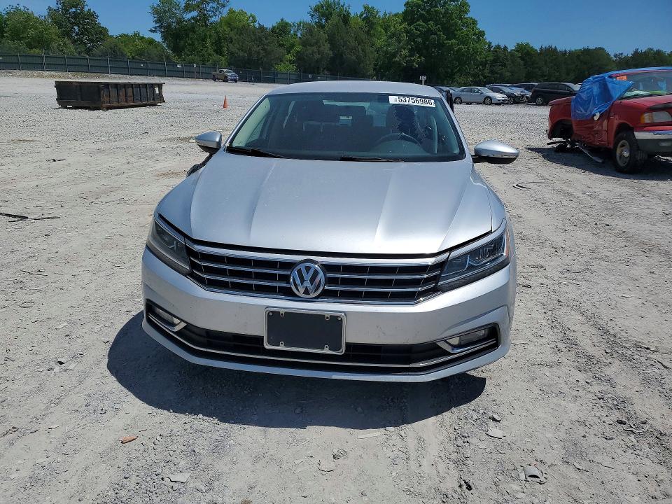 Продажа на аукционе авто 2016 Volkswagen Passat, vin: 1VWAT7A30GC052618, номер лота: 53756986