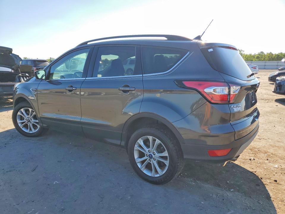 Продажа на аукционе авто 2018 Ford Escape, vin: 1FMCU9HD6JUC04692, номер лота: 53873316
