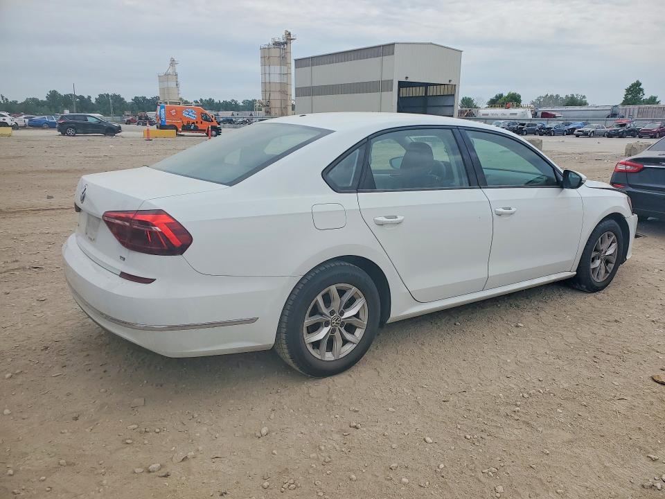 Продаж на аукціоні авто 2018 Volkswagen Passat, vin: 1VWAA7A38JC043727, номер лоту: 54513066