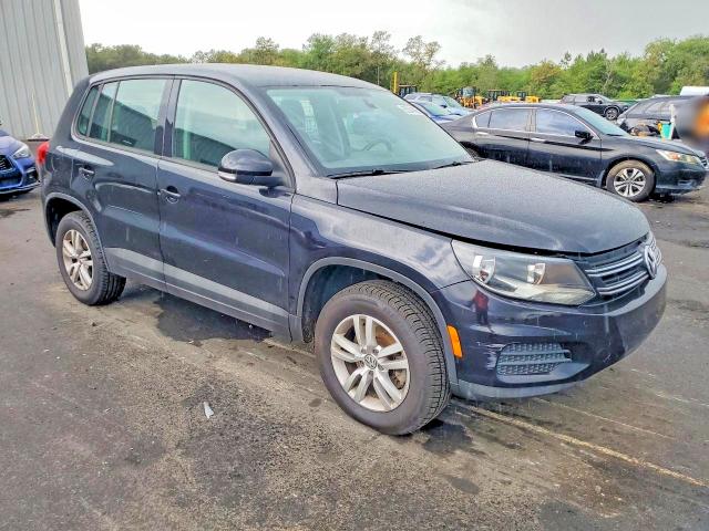2013 Volkswagen Tiguan მანქანა იყიდება აუქციონზე, vin: WVGAV7AX4DW538502, აუქციონის ნომერი: 55374996