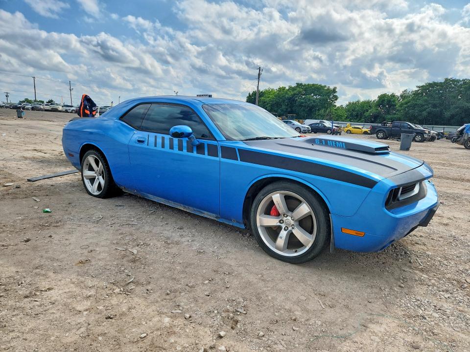 Продажа на аукционе авто 2010 Dodge Challenger, vin: 2B3CJ7DW8AH137073, номер лота: 54016306