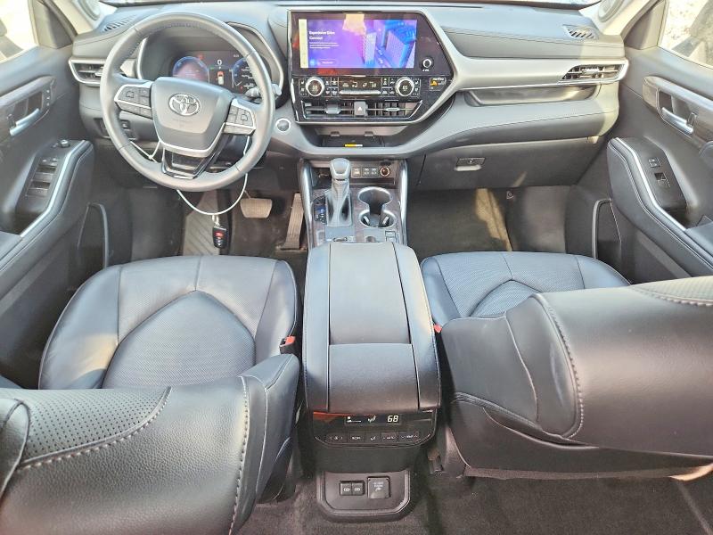 52835646 :رقم المزاد ، 5TDXBRCH9PS123950 vin ، 2023 Toyota Highlander Hybrid مزاد بيع