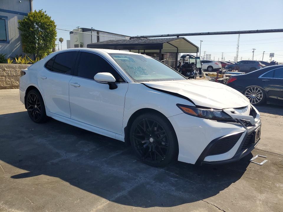 Продажа на аукционе авто 2021 Toyota Camry, vin: 4T1T11AK8MU439523, номер лота: 54168286