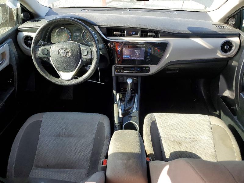 52967426 :رقم المزاد ، 2T1BURHE7JC989830 vin ، 2018 Toyota Corolla مزاد بيع