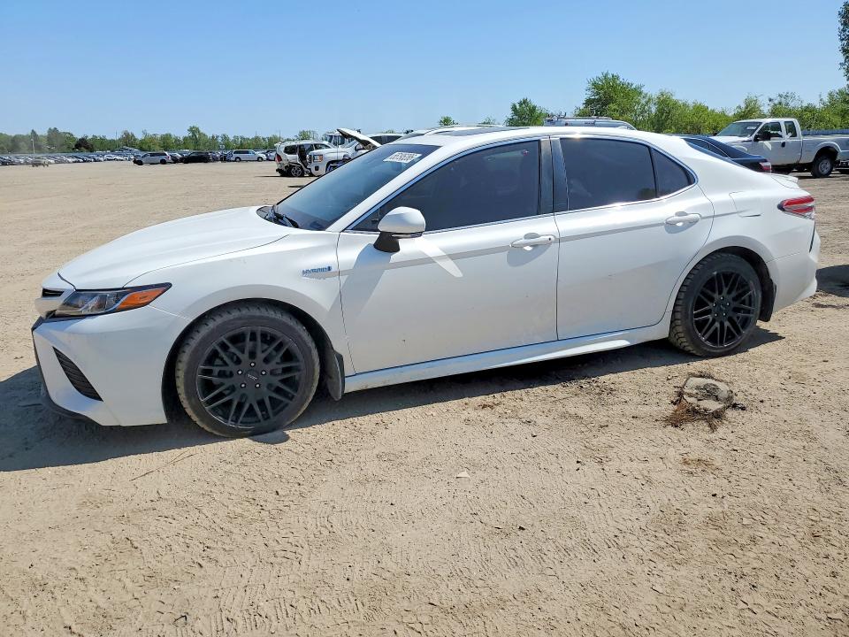 2020 Toyota Camry Hybrid მანქანა იყიდება აუქციონზე, vin: 4T1B21HK3LU014577, აუქციონის ნომერი: 55195286