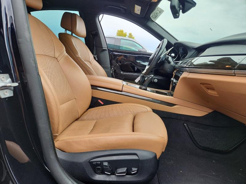 52148056 :رقم المزاد ، WBAYB6C53FD966137 vin ، 2015 Bmw 750 مزاد بيع