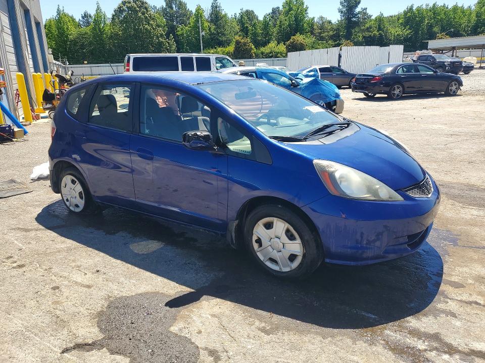 53572016 :رقم المزاد ، JHMGE8H33DC015768 vin ، 2013 Honda Fit مزاد بيع