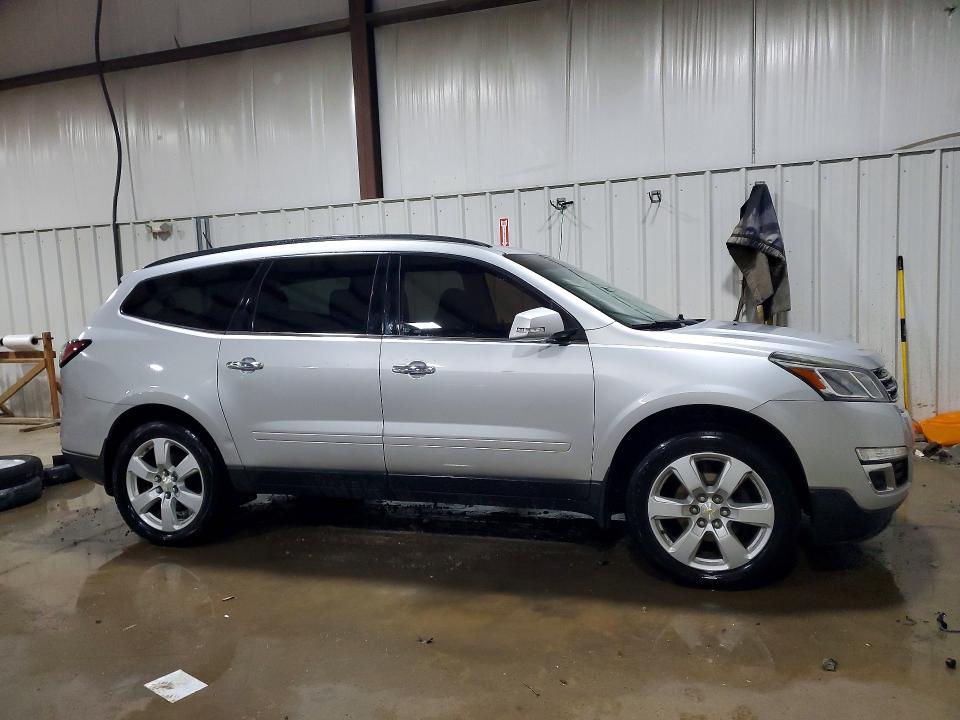 52011926 :رقم المزاد ، 1GNKVGKD9HJ236002 vin ، 2017 Chevrolet Traverse مزاد بيع