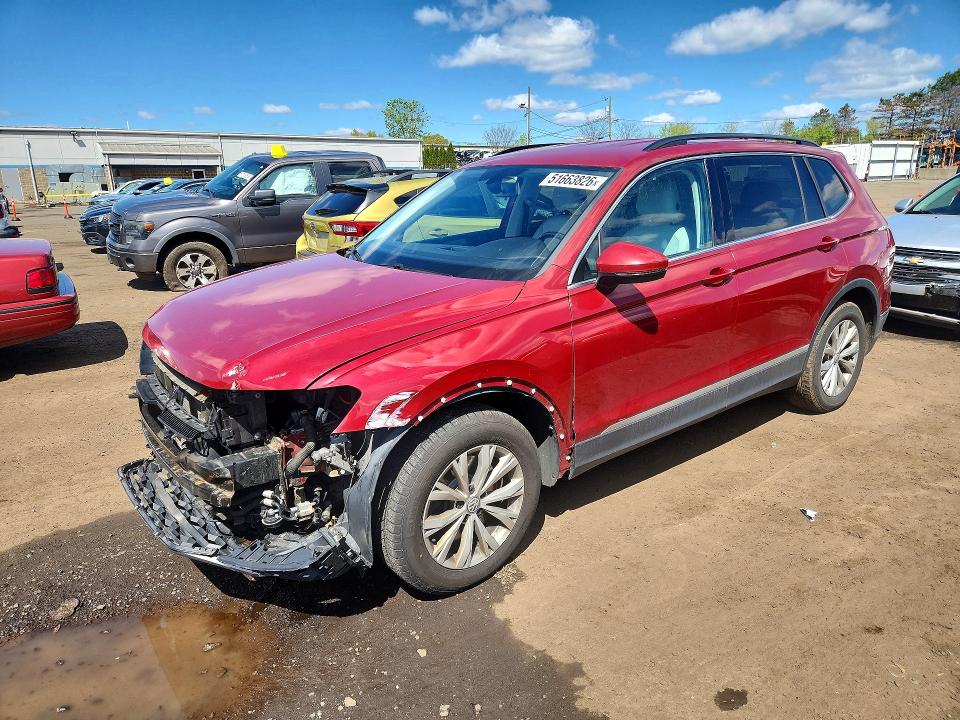 Продажа на аукционе авто 2018 Volkswagen Tiguan, vin: 3VV2B7AX6JM068035, номер лота: 51663826
