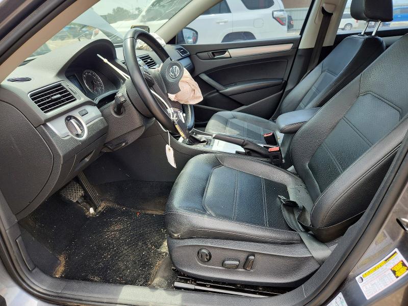 2012 Volkswagen Passat მანქანა იყიდება აუქციონზე, vin: 1VWBP7A36CC012353, აუქციონის ნომერი: 54095256