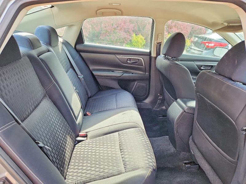 53440476 :رقم المزاد ، 1N4AL3AP3JC168861 vin ، 2018 Nissan Altima مزاد بيع