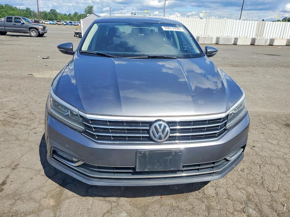 2018 Volkswagen Passat მანქანა იყიდება აუქციონზე, vin: 1VWBA7A30JC010029, აუქციონის ნომერი: 55012436