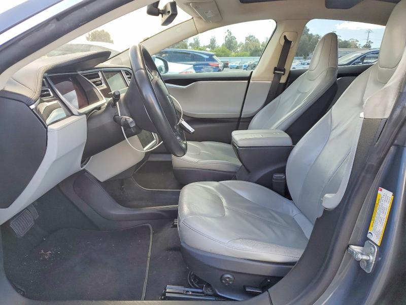 Продажа на аукционе авто 2013 Tesla Model S, vin: 5YJSA1CN5DFP17892, номер лота: 55012456