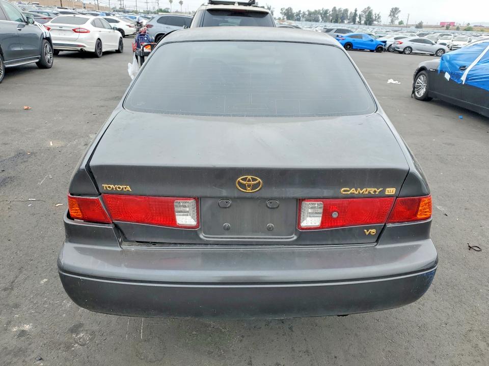 2000 Toyota Camry მანქანა იყიდება აუქციონზე, vin: JT2BF28K4Y0274069, აუქციონის ნომერი: 53275376