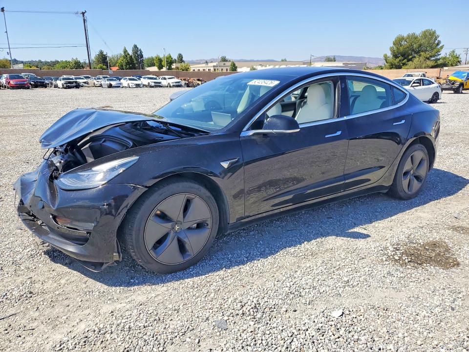 Продаж на аукціоні авто 2018 Tesla Model 3, vin: 5YJ3E1EB4JF085801, номер лоту: 52435426