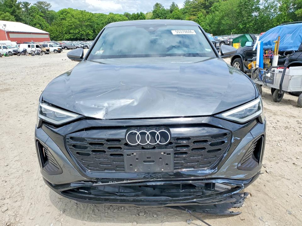 Продажа на аукционе авто 2024 Audi Q8 E-tron, vin: WA1CABGE3RB036106, номер лота: 55370606