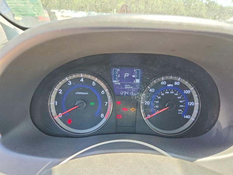 2017 Hyundai Accent მანქანა იყიდება აუქციონზე, vin: KMHCT4AE3HU224837, აუქციონის ნომერი: 53659746