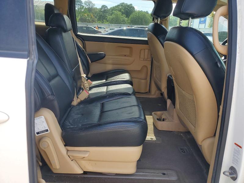 52388736 :رقم المزاد ، KNDMB5C16J6355699 vin ، 2018 Kia Sedona مزاد بيع
