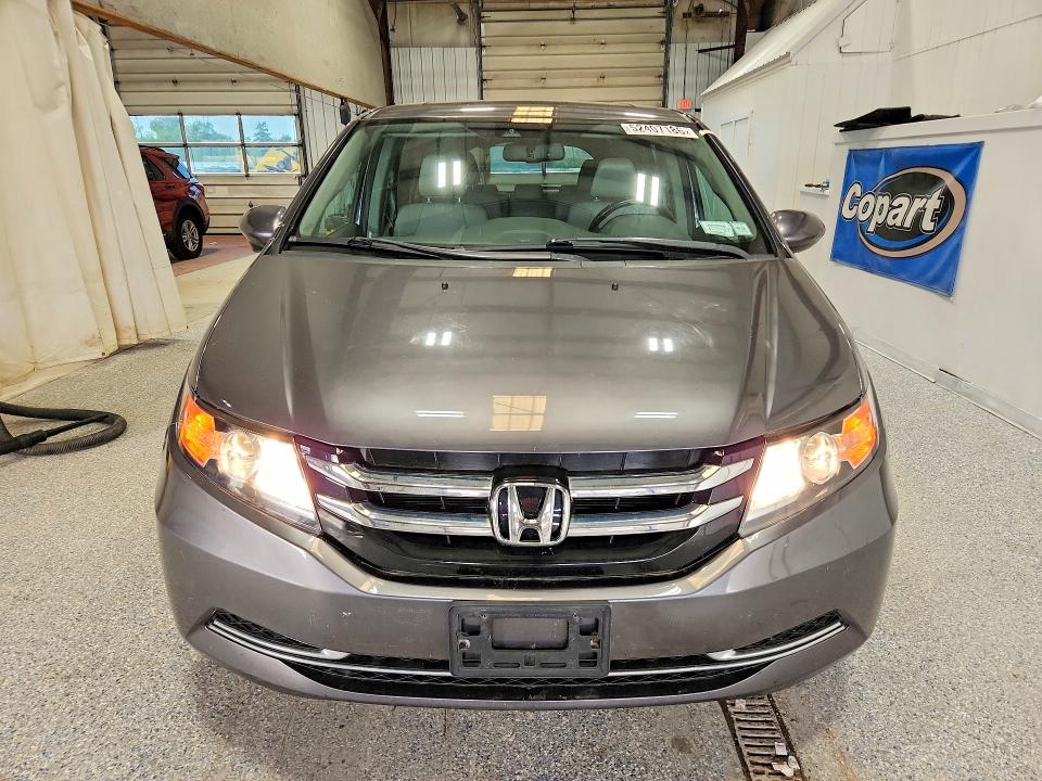 52407186 :رقم المزاد ، 5FNRL5H68GB038172 vin ، 2016 Honda Odyssey مزاد بيع