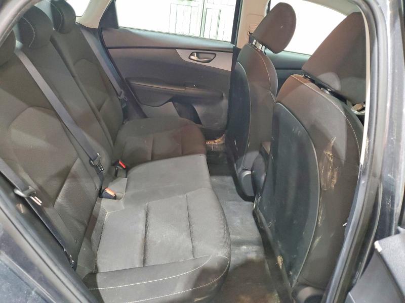 2021 Kia Forte მანქანა იყიდება აუქციონზე, vin: 3KPF24ADXME325717, აუქციონის ნომერი: 53523526