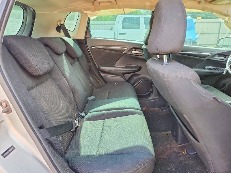 53887746 :رقم المزاد ، 3HGGK5H81FM756928 vin ، 2015 Honda Fit مزاد بيع