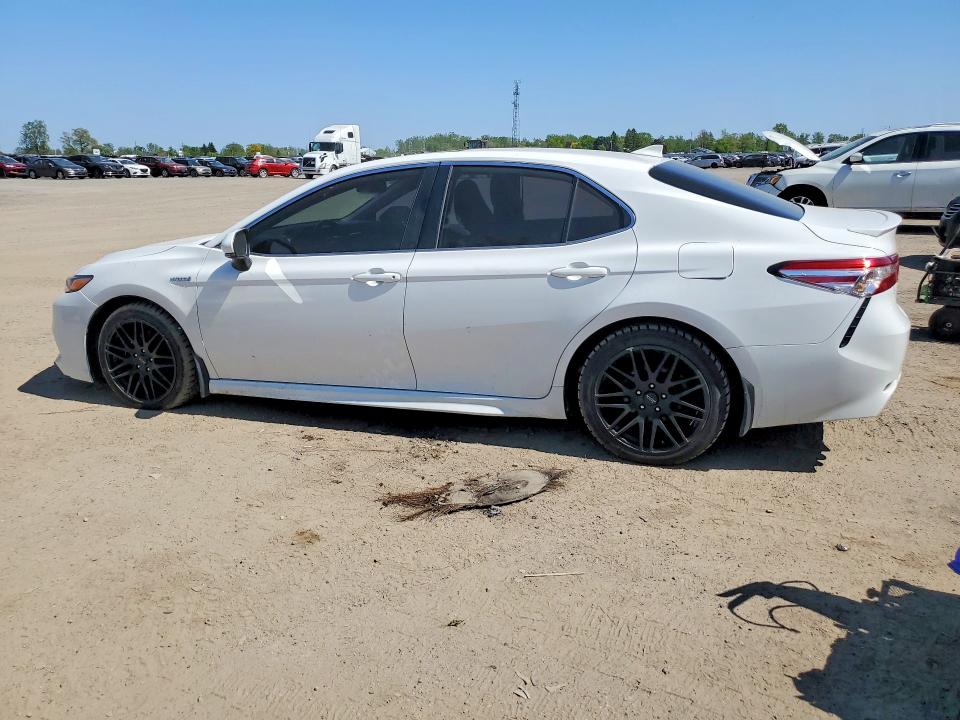 2020 Toyota Camry Hybrid მანქანა იყიდება აუქციონზე, vin: 4T1B21HK3LU014577, აუქციონის ნომერი: 55195286
