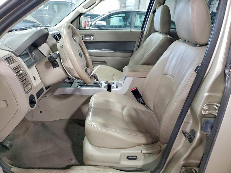 53665826 :رقم المزاد ، 4M2CN9HGXBKJ03447 vin ، 2011 Mercury Mariner مزاد بيع