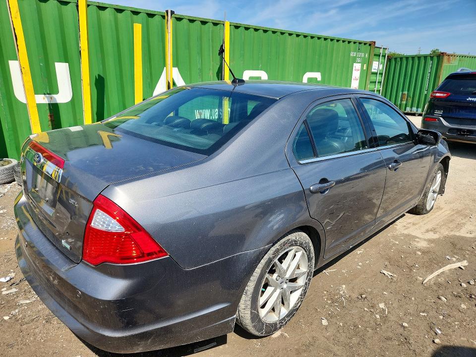 55001366 :رقم المزاد ، 3FAHP0JG4AR350331 vin ، 2010 Ford Focus مزاد بيع