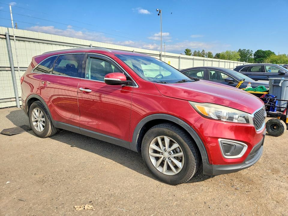 53164016 :رقم المزاد ، 5XYPG4A56GG055519 vin ، 2016 Kia Sorento مزاد بيع