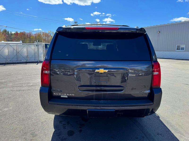 52447706 :رقم المزاد ، 1GNSKHKC7HR354038 vin ، 2017 Chevrolet Suburban مزاد بيع