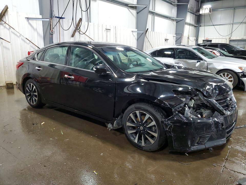 55128136 :رقم المزاد ، 1N4AL3AP7JC171858 vin ، 2018 Nissan Altima مزاد بيع