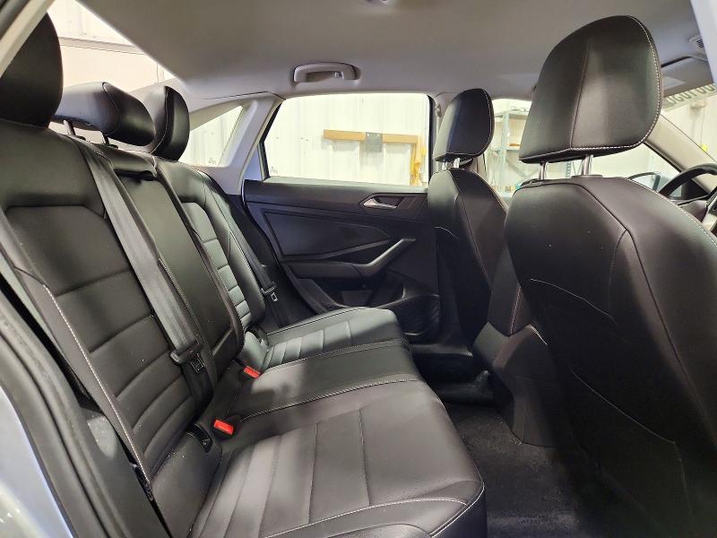 53061036 :رقم المزاد ، 3VWEM7BU8NM013244 vin ، 2022 Volkswagen Jetta مزاد بيع