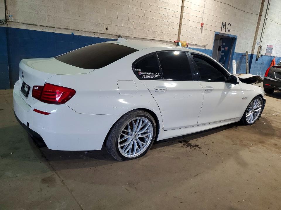 2012 Bmw 550 მანქანა იყიდება აუქციონზე, vin: WBAFU9C59CC788190, აუქციონის ნომერი: 51950456