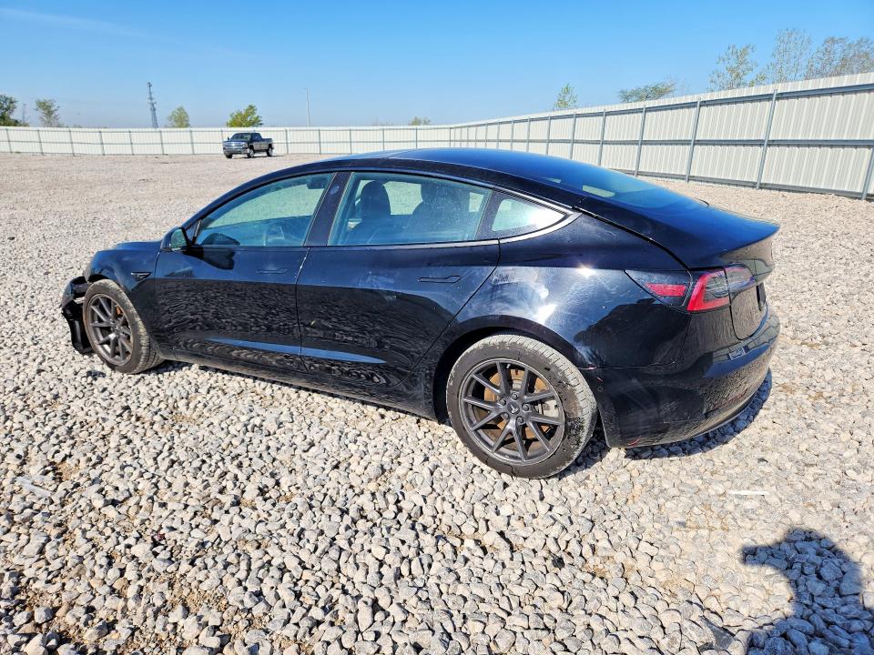 52437866 :رقم المزاد ، 5YJ3E1EA1NF288013 vin ، 2022 Tesla Model 3 مزاد بيع