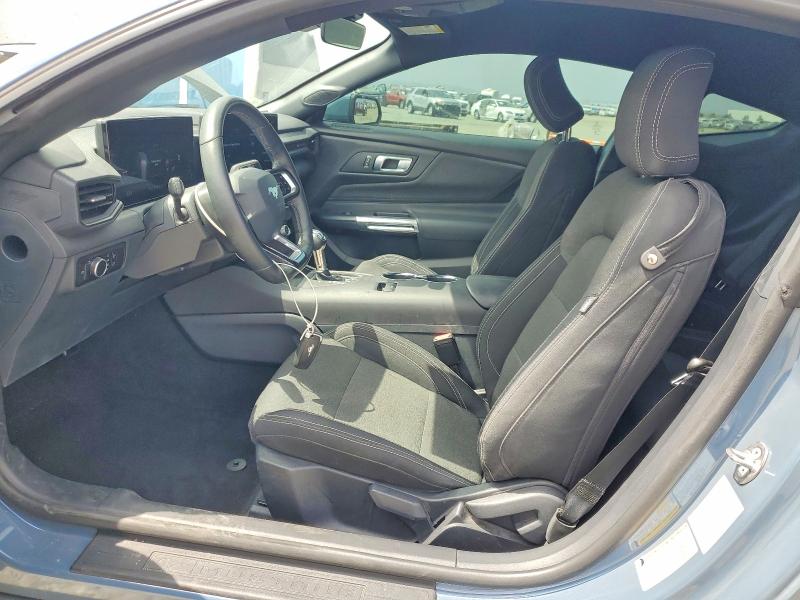 53603976 :رقم المزاد ، 1FA6P8TH4S5113001 vin ، 2025 Ford Mustang مزاد بيع