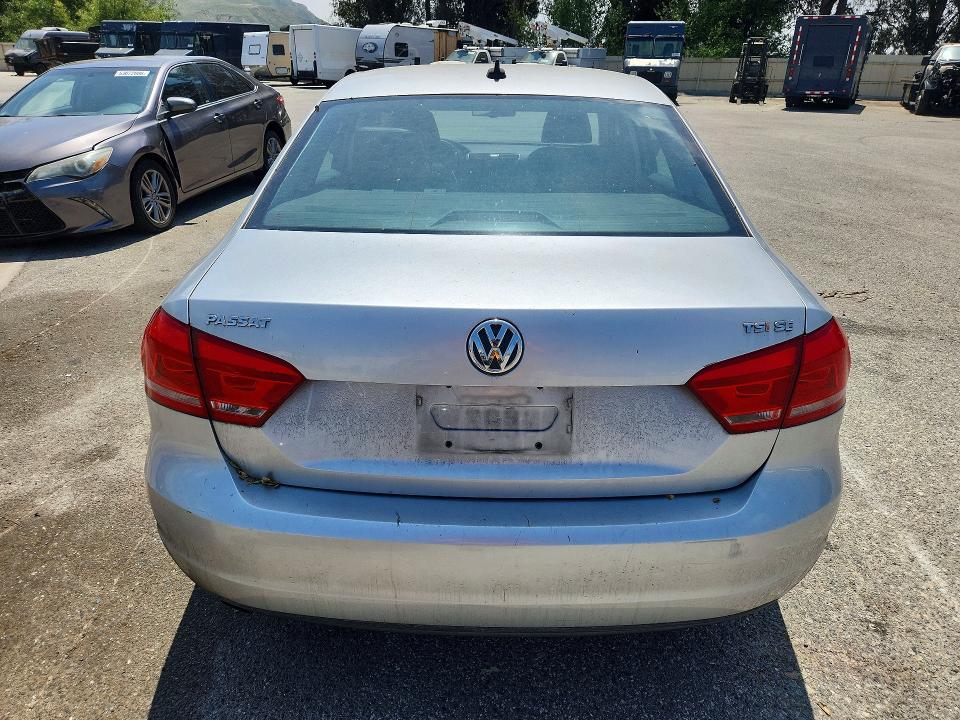 Продажа на аукционе авто 2014 Volkswagen Passat, vin: 1VWBT7A31EC045503, номер лота: 52940936