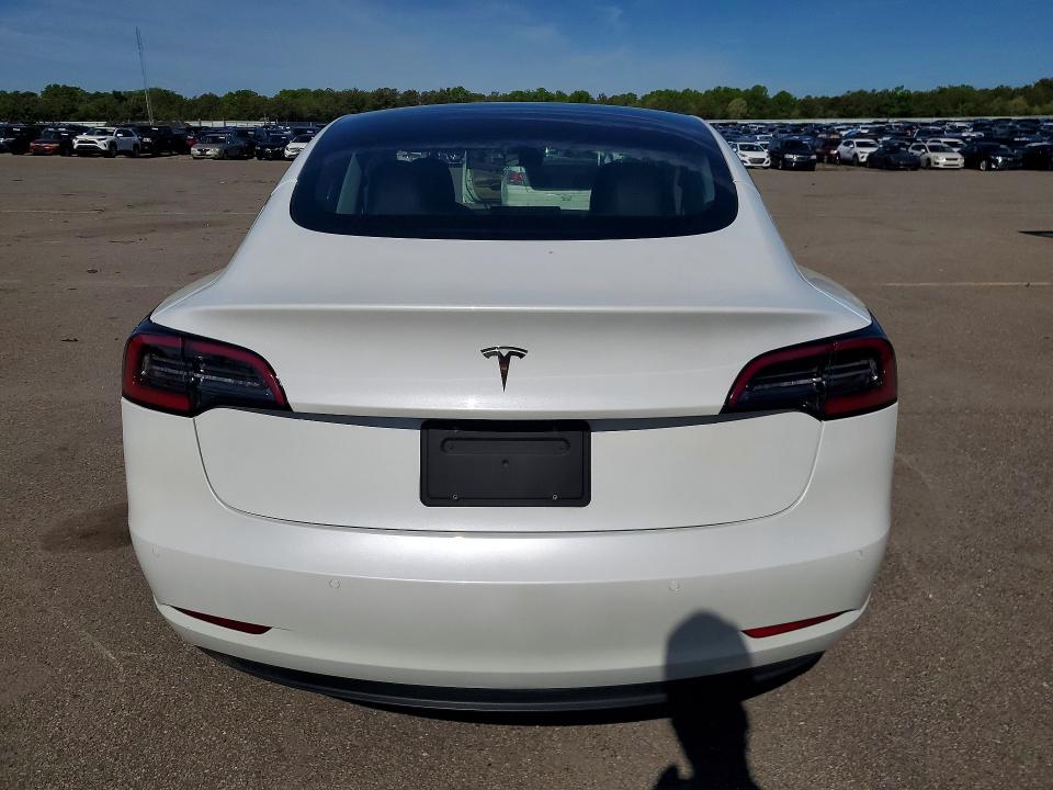 2021 Tesla Model 3 მანქანა იყიდება აუქციონზე, vin: 5YJ3E1EA6MF913360, აუქციონის ნომერი: 54643466