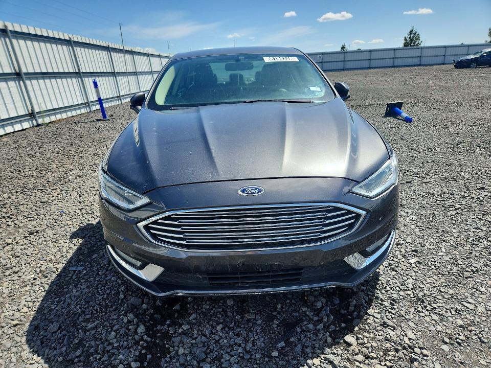 55194246 :رقم المزاد ، 3FA6P0H90HR174063 vin ، 2017 Ford Fusion مزاد بيع