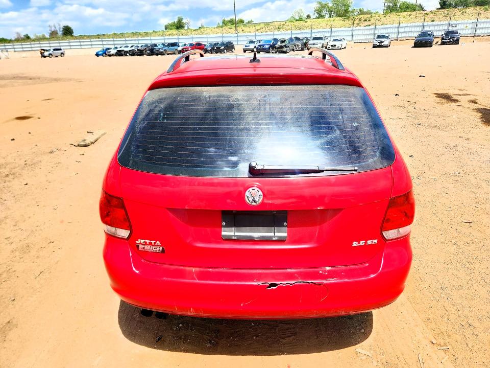 53829946 :رقم المزاد ، 3VWPP7AJ6CM657202 vin ، 2012 Volkswagen Jetta مزاد بيع