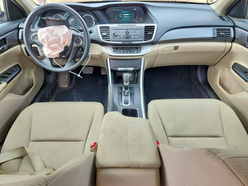 52554316 :رقم المزاد ، 1HGCR2F33FA172124 vin ، 2015 Honda Accord مزاد بيع