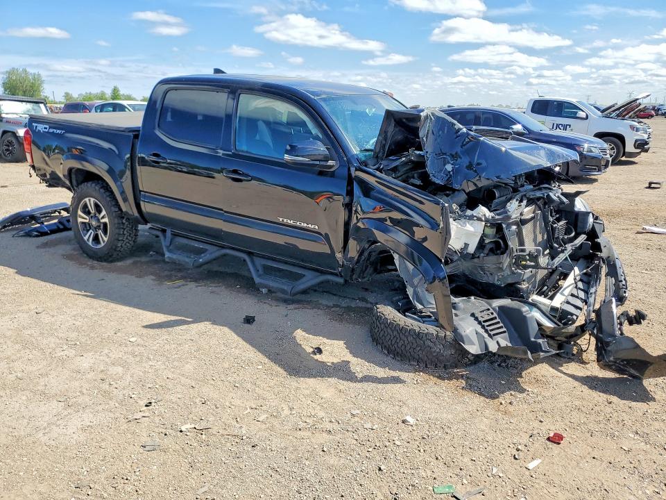 54173696 :رقم المزاد ، 5TFAZ5CN0HX053637 vin ، 2017 Toyota Tacoma مزاد بيع