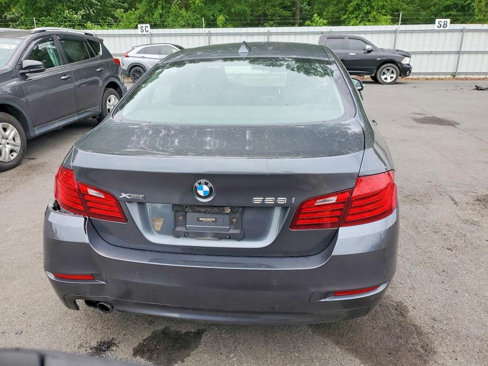 54429916 :رقم المزاد ، WBA5A7C57FG143804 vin ، 2015 Bmw 528 مزاد بيع