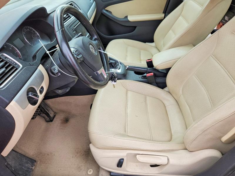 54976216 :رقم المزاد ، 3VWDP7AJ5DM267258 vin ، 2013 Volkswagen Jetta مزاد بيع
