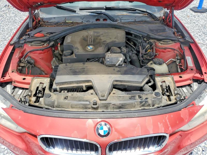 54864716 :رقم المزاد ، WBA3A5C52DF357758 vin ، 2013 Bmw 328 مزاد بيع