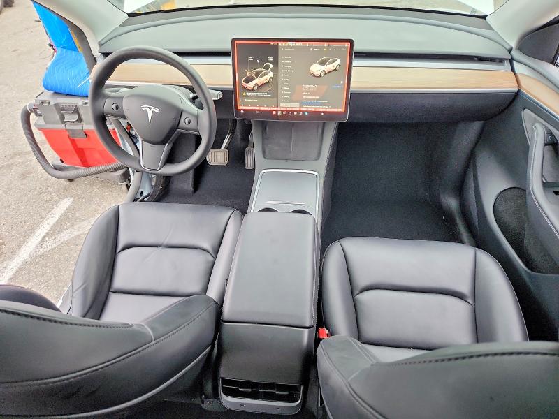 2024 Tesla Model Y მანქანა იყიდება აუქციონზე, vin: 7SAYGDEE9RF075162, აუქციონის ნომერი: 54643376