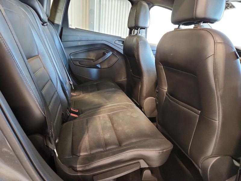 2017 Ford Escape მანქანა იყიდება აუქციონზე, vin: 1FMCU9J98HUB94375, აუქციონის ნომერი: 54833736