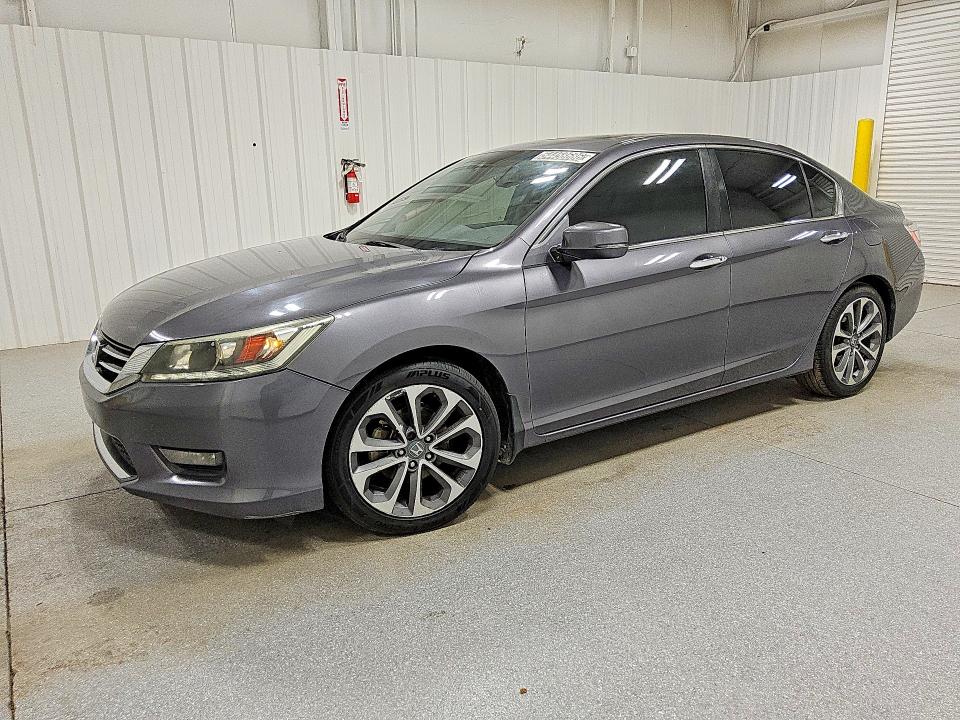 Auction sale of the 2015 Honda Accord, vin: 1HGCR3F85FA010867, lot number: 54458686